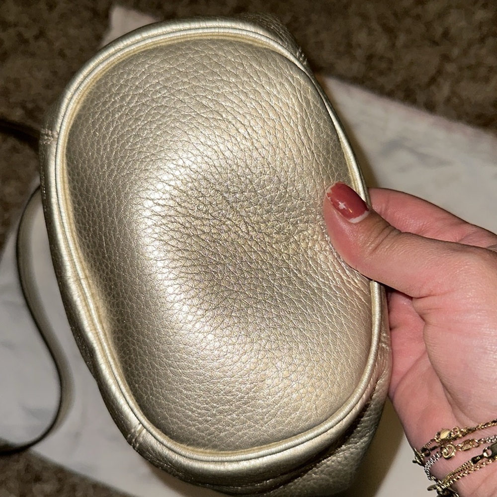 Coach Leather Drawstring Bucket Bag - Picture 6 of 8